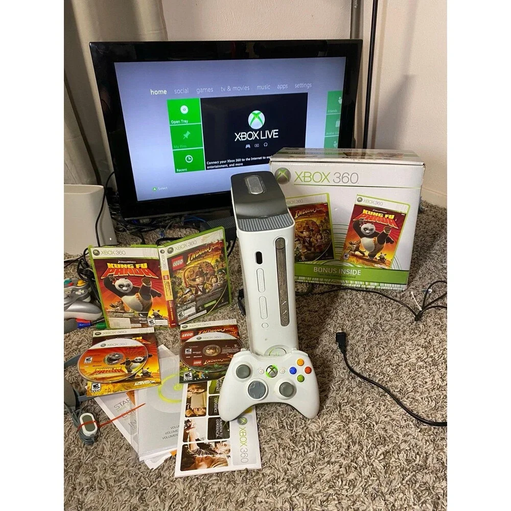 LEGO Indiana Jones Kung Fu Panda Dual Microsoft Xbox 360 Console Bundle CIb box